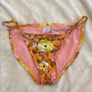 Xhilaration Floral Women’s Bottoms in Pink and Yellow | Medium